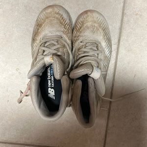 New Balance Lacrosse Shoes - Youth 3.5